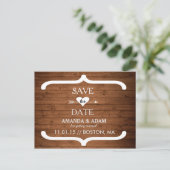 Rustic Wood Save the Date Briefkaart aangekondigd (Staand voorkant)