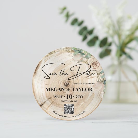 Rustic Wood Save the Date Photo Wedding QR Code Kaart (Staand voorkant)
