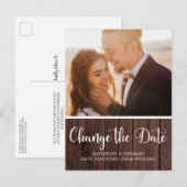 Rustic Wood Script Huwelijk Uitstel Briefkaart (Voorkant / Achterkant)