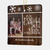 Rustic Wood Snowflake Geweldige tijd Keramisch Ornament (Links)