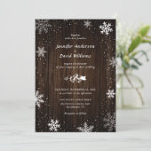 Rustic Wood Snowflake Winter Huwelijksuitnodiginge Kaart (Staand voorkant)