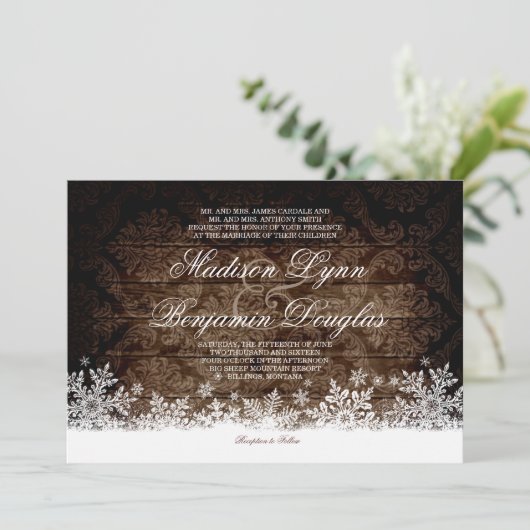Rustic Wood Snowflakes Winter Wedding Invitations Kaart (Staand voorkant)