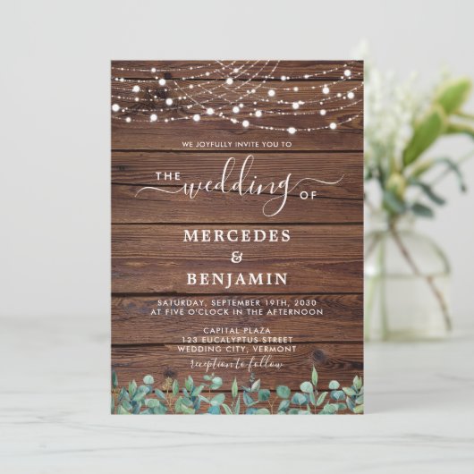 Rustic Wood String Lights Eucalyptus QR Weddenscha Kaart (Staand voorkant)