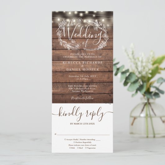 Rustic Wood String Lights in één bruiloft Kaart (Staand voorkant)