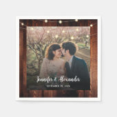 Rustic wood string lights photo wedding servet (Voorkant)