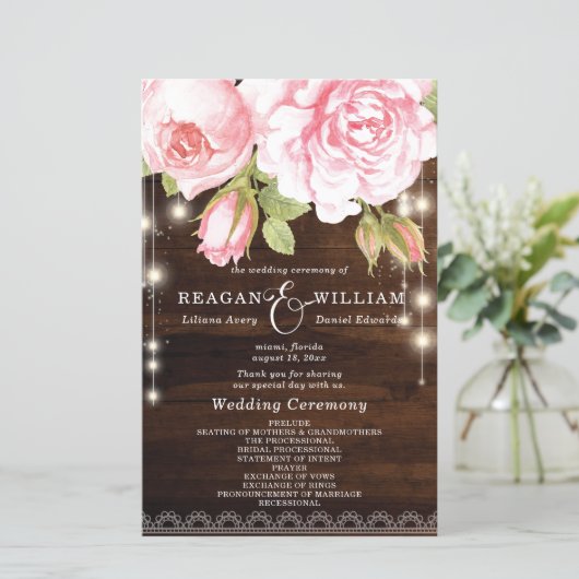 Rustic Wood String Lights Rozen Wedding Programme (Staand voorkant)