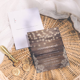 Rustic Wood & String Lights Wedding Announcement Uitnodiging Briefkaart
