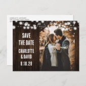 Rustic Wood String Lights Wedding Foto Aankondigingskaart (Voorkant / Achterkant)