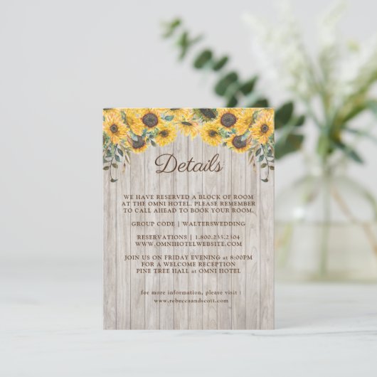 Rustic Wood Sunflower Barn Wedding Informatiekaartje (Staand voorkant)