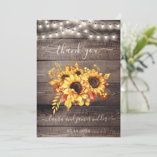 Rustic Wood Sunflower String Lights Wedding Bedankkaart (Staand voorkant)