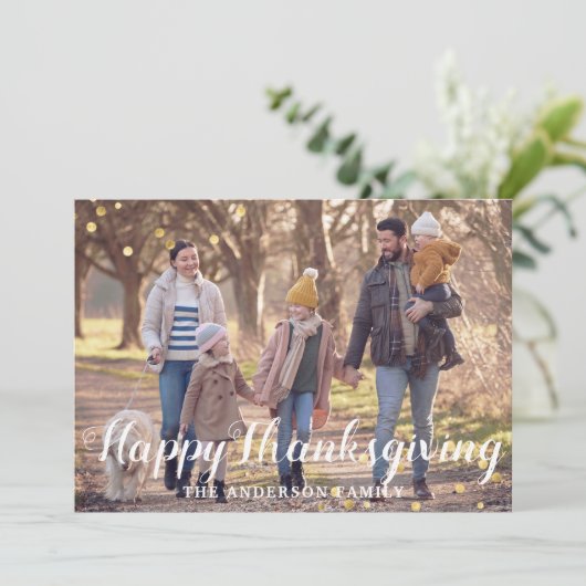 Rustic Wood Thanksgiving Familiefoto Feestdagenkaart (Staand voorkant)