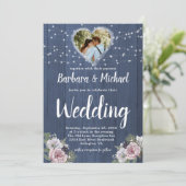 Rustic Wood Twinkle Lights Foto Floral Wedding Kaart (Staand voorkant)