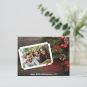 Rustic Wood Vrolijk Kerstfeest Typografie Fotokaar Feestdagenkaart (Staand voorkant)