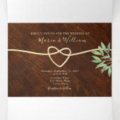 Rustic Wood Wedding Tri-Fold Uitnodiging (Binnenkant midden)