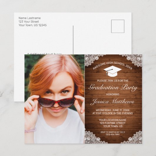 Rustic Wood White Lace Afstuderen Fotouitnodiging Briefkaart (Voorkant / Achterkant)