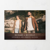 Rustic Wood World Map All in One Wedding Drieluik Uitnodiging (Cover)