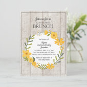 Rustic Wood Yellow Floral Baby shower Brunch Kaart (Staand voorkant)