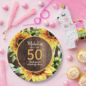 Rustic Wood Yellow Sunflower 50th Birthday Papieren Bordje (Feest)