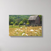 Rustic Wooden Barn Canvas Afdruk (Voorkant)