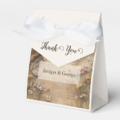 Rustic Wooden Bohemian Floral Wedding  Bedankdoosjes (Voorkant Zijde)