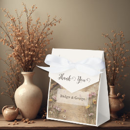 Rustic Wooden Bohemian Floral Wedding  Bedankdoosjes