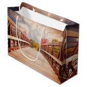 Rustic Wooden Bridge in het land Groot Cadeauzakje (Voorkant Gekanteld)