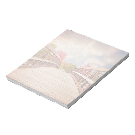 Rustic Wooden Bridge in het land Notitieblok (Linkerzijde)