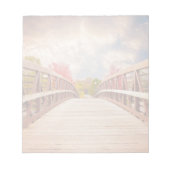 Rustic Wooden Bridge in het land Notitieblok (Voorkant)