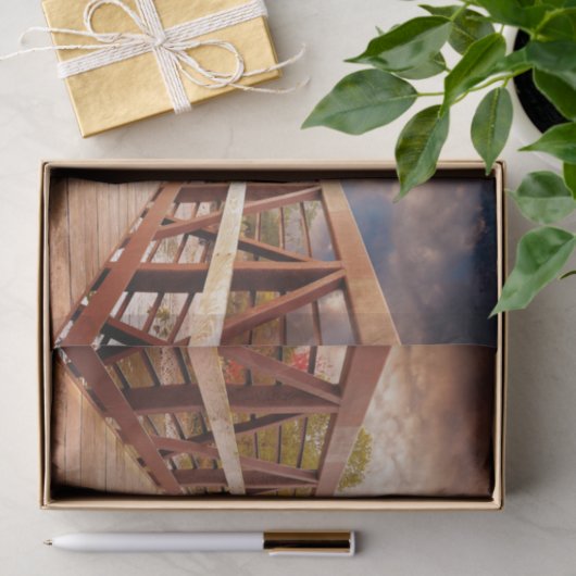 Rustic Wooden Bridge in het land Tissuepapier (Geschenk)