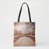 Rustic Wooden Bridge in het land Tote Bag (Voorkant)