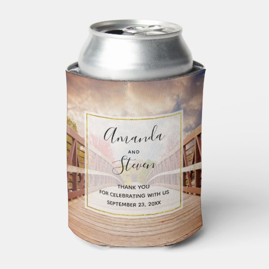 Rustic Wooden Bridge in het Landhuwelijk Blikjeskoeler (Blikje Voorkant)