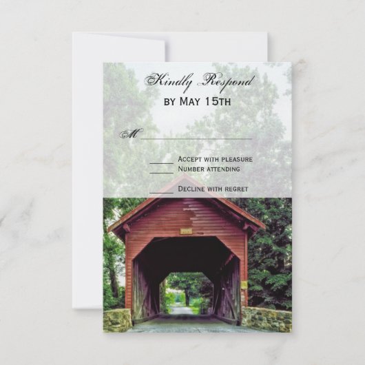 Rustic Wooden Covered Bridge Wedding RSVP-kaarten RSVP Kaartje (Voorkant)