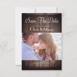 Rustic Wooden Pallet Wedding - sla de datum op Save The Date