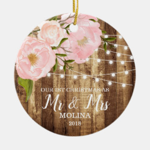 Rustic Woodgrain & Pink Floral de heer Mrs. Pas ge Keramisch Ornament