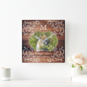 Rustic Woodland Weddenschap Foto Wood Panel Monogr Vierkante Klok (Huis)
