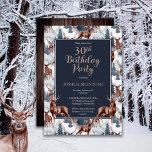 Rustic Woodsy Deer | Forest 30th Birthday Party Kaart<br><div class="desc">Viel zijn verjaardag in roestachtige houtstijl met dit hertenpatroon, een natuur in de openlucht, het ontwerp van de "Birthday Party", met een verscheidenheid aan herten met evergroene bomen, bergen en sneeuw op een witte achtergrond aan de voorkant en een rustige faux donkerhoutachtergrond aan de achterkant. Composietontwerp per feestdag — design....</div>