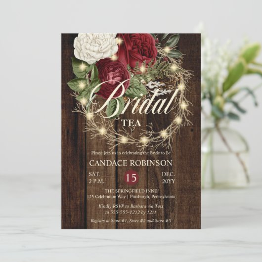 Rustic Woodsy Lighted Wreath Bridal Tea Invitation Kaart (Staand voorkant)