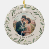 Rustic Wreath First Kerstmis als Mr & Mrs. 2 Foto Keramisch Ornament (Achterkant)
