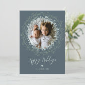 Rustic Wreath & Script Elegant Holiday Foto Feestdagenkaart (Staand voorkant)