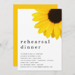 Rustic Yellow Sunflower Rehearsal Dinner Kaart<br><div class="desc">Rustic Yellow Sunflower Rehearsal Dinner. Een gigantische zonnebloem is rechts bovenaan en je namen zijn groot onder in stijlvolle kleine kleine letters met de details onderaan. Pas de tekst eenvoudig aan uw eigen details aan.</div>