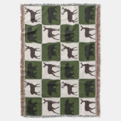 Rustiek Beer & Herten, Donkergroen & Cream Squares Deken (Voorkant Verticaal)