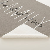 Rustiek Beige Familie Monogram Sherpa Deken (3/4)