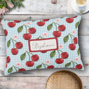 Rustiek blauw gingham en kersen monogram accent kussen