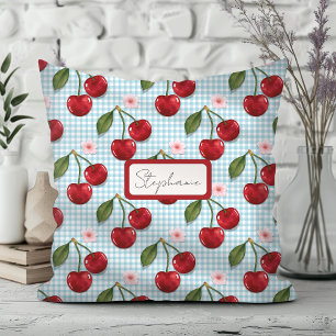 Rustiek blauw gingham en kersen monogram kussen