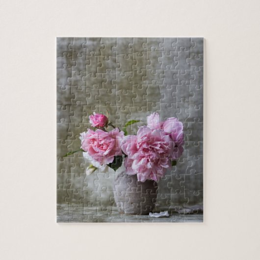 Rustiek Bloemen Stilleven met Roze Pioenen Legpuzzel (Verticaal)