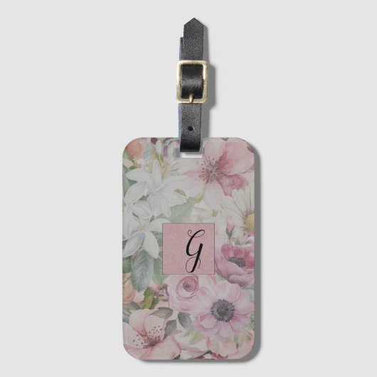 Rustiek  Blush Roze Bloempatroon Monogram Bagagelabel (Voorkant (verticaal))