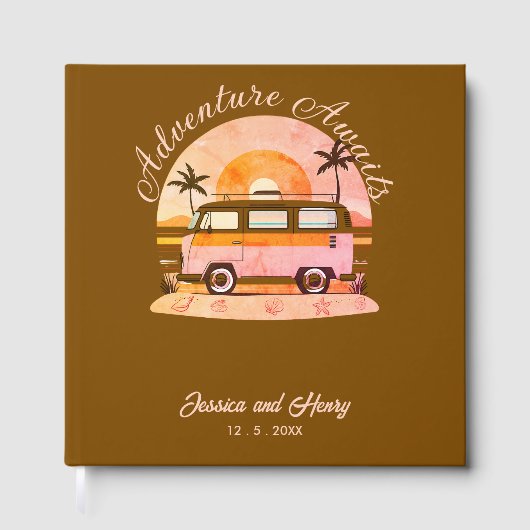 Rustiek bruin avontuur wacht op reis gastenboek (Voorkant)