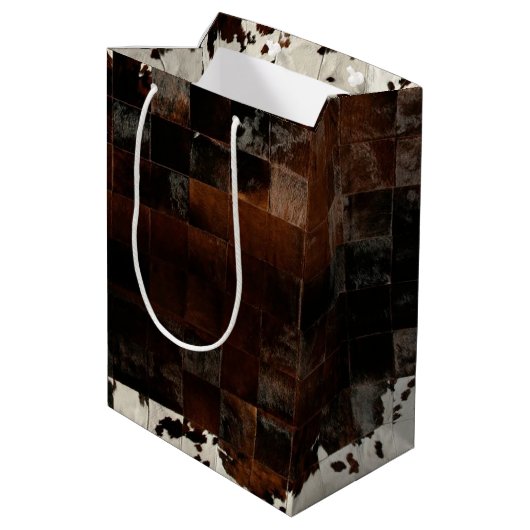 Rustiek Bruin Patchwork Koeienhuid Medium Cadeauzakje (Achterkant Gekanteld)