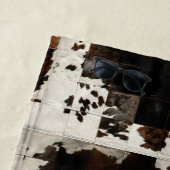 Rustiek Bruin Patchwork Koeienhuid Strandlaken (In situ)