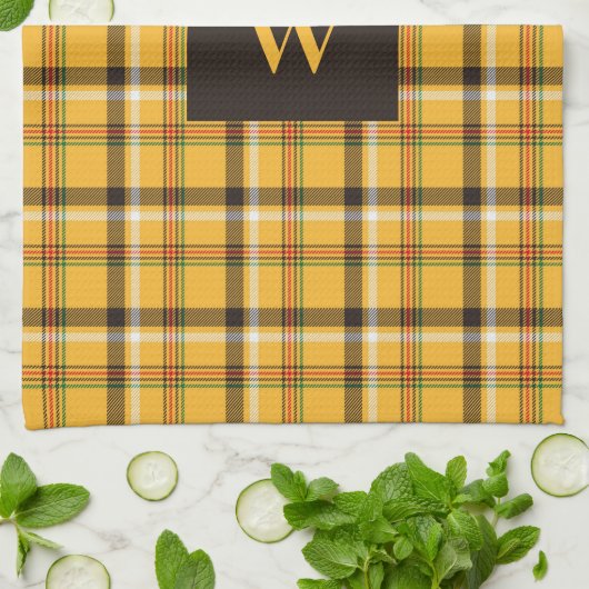 Rustiek Bruin Plaid Patroon Monogram Theedoek (Gevouwen)